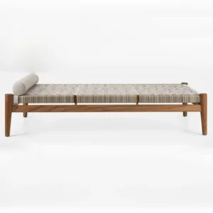 Leo Day Bed